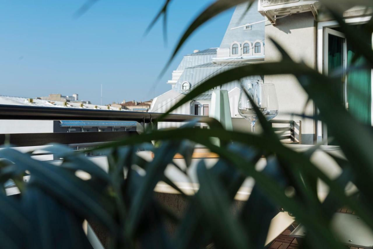 公寓 Brezoianu Spacious Flat